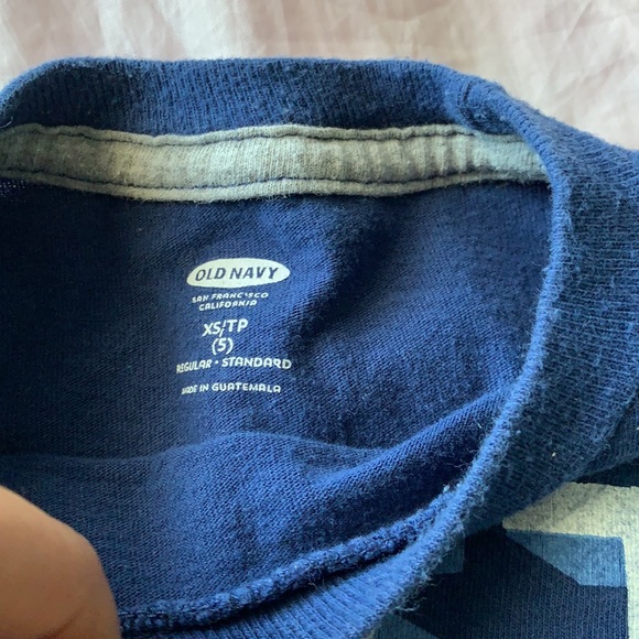 2 Old Navy Long Sleeves - Picture 7 of 9